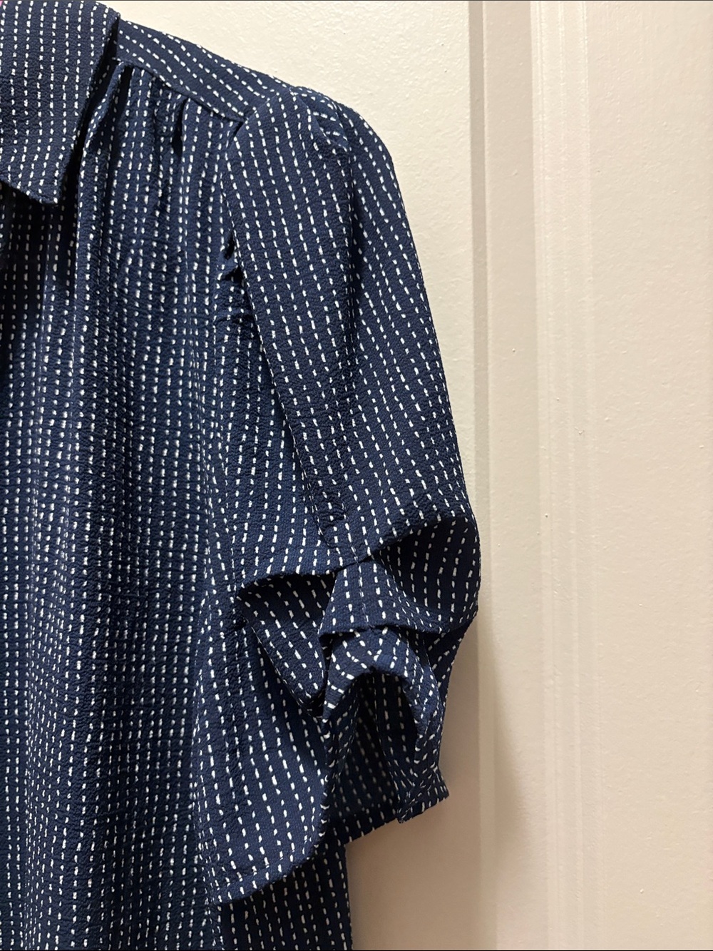 Adrianna Papell Navy Top with White Dash Pattern - Picture 6 of 7